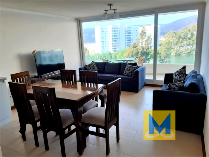 Living-Comedor con gran luminosidad !